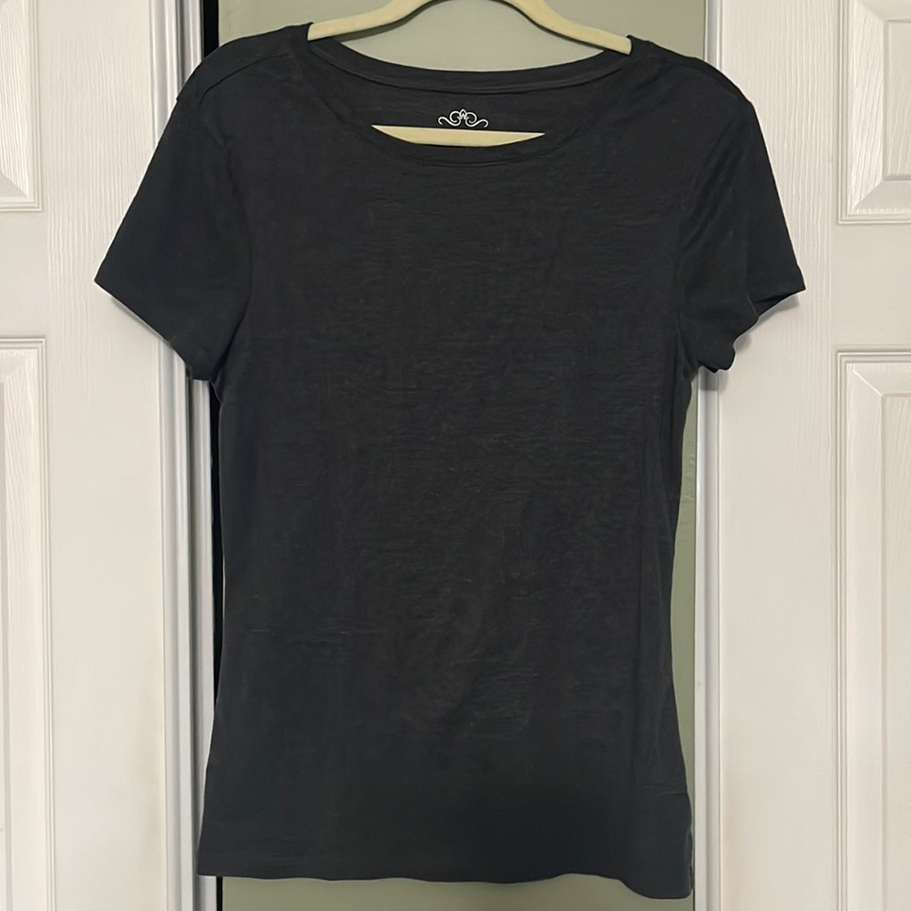 Old Navy Women’s T-Shirt, Size Large, Great Condition and Soft!